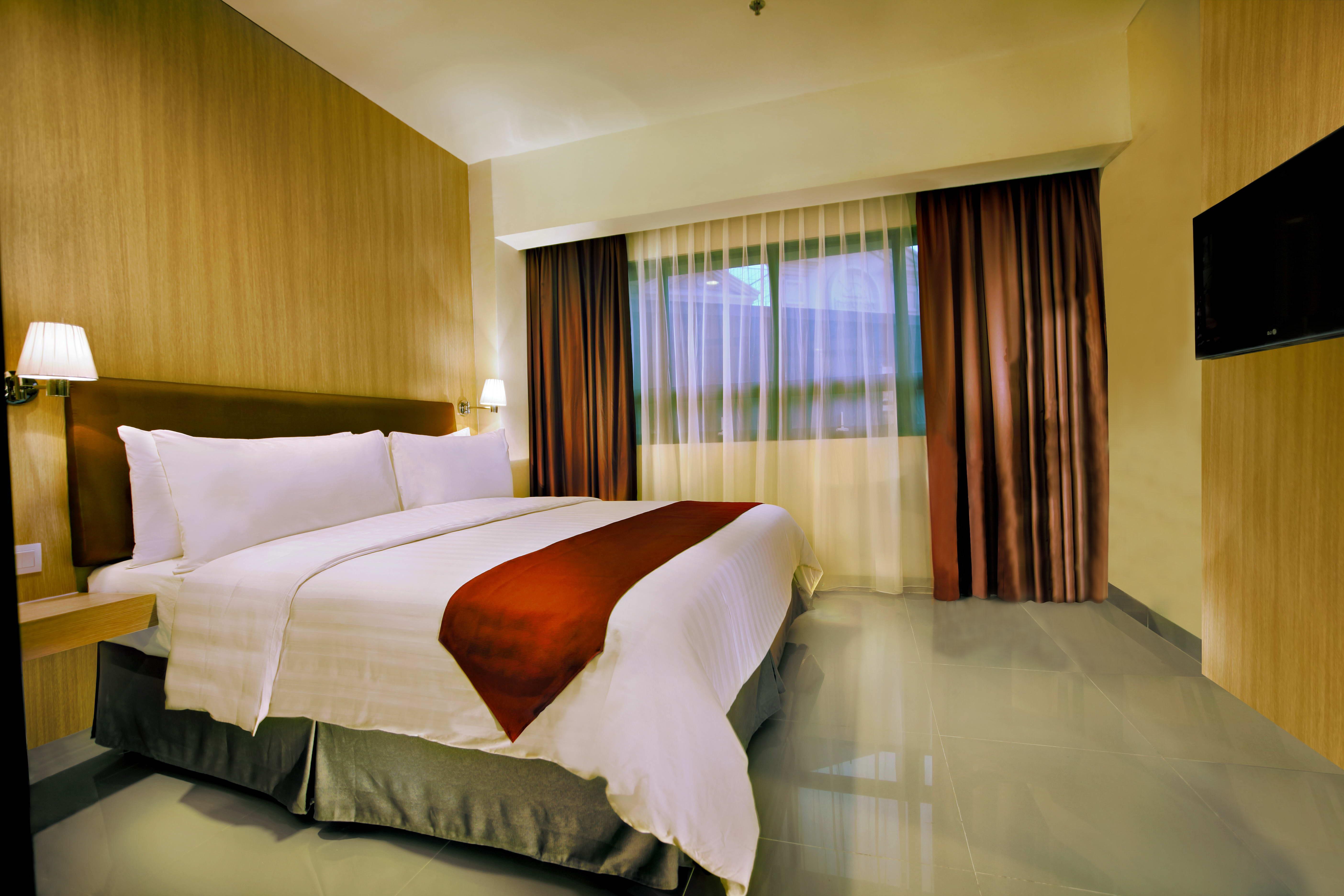 Hotel Atria Residences Gading Serpong Tangerang
