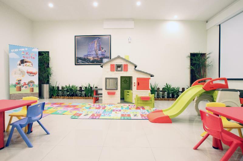 Atria Residences Gading Serpong Hotel